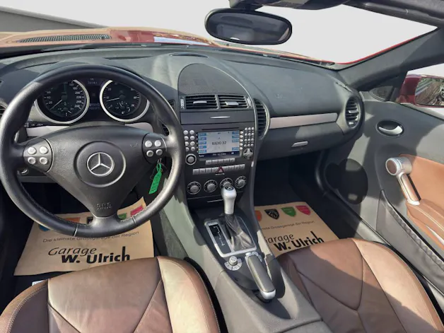 Mercedes-Benz SLK 350 V6 Sport Cabriolet