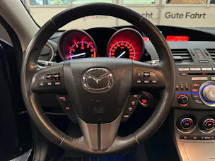 Mazda 3 2.0 16V DISI Sport