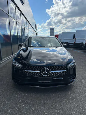 Mercedes-Benz A 180 AMG Line