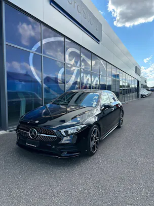 MERCEDES-BENZ A 180 AMG Line