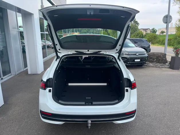 VW Passat Variant 2.0 TDI evo Business 4 Motion DSG