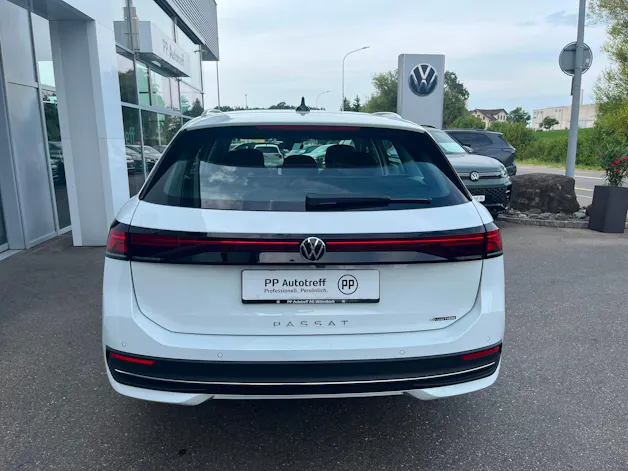 VW Passat Variant 2.0 TDI evo Business 4 Motion DSG
