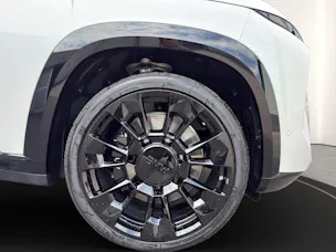 BMW XM xDrive 50e PHEV
