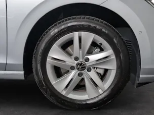 VW Golf 1.5 e TSI mHEV Life DSG