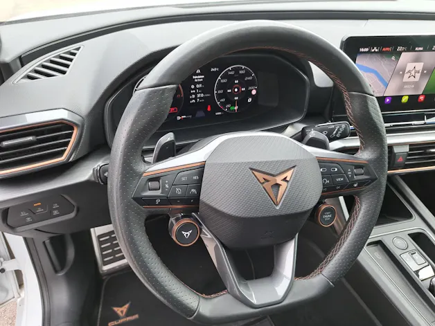 Cupra LEON VZ 2.0 TSI DSG