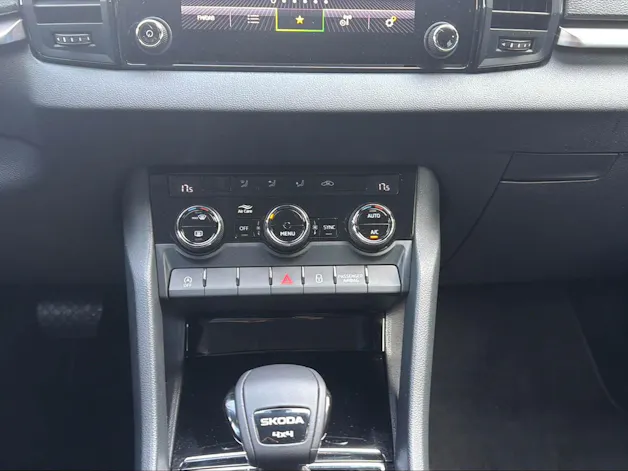 Škoda Karoq 2.0 TDI CR Selection 4x4 DSG