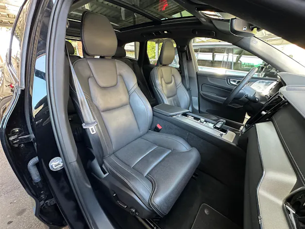 Volvo XC60 T8 eAWD PluginHybrid R-Design Geartronic