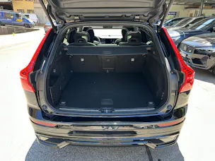 Volvo XC60 T8 eAWD PluginHybrid R-Design Geartronic