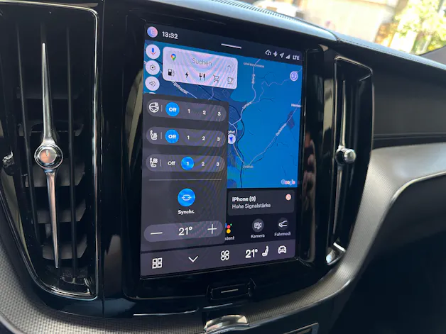 Volvo XC60 T8 eAWD PluginHybrid R-Design Geartronic