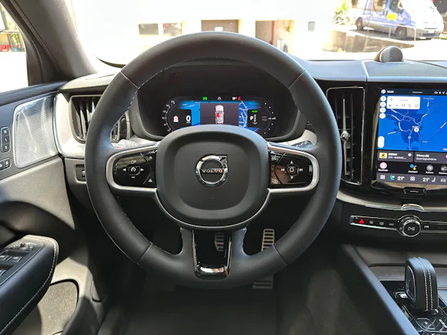 Volvo XC60 T8 eAWD PluginHybrid R-Design Geartronic