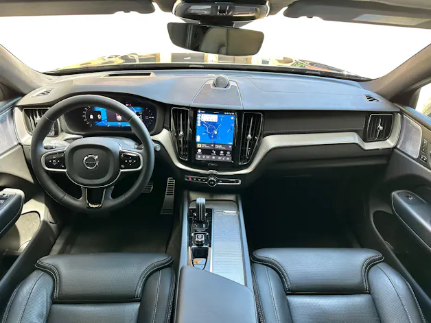 Volvo XC60 T8 eAWD PluginHybrid R-Design Geartronic