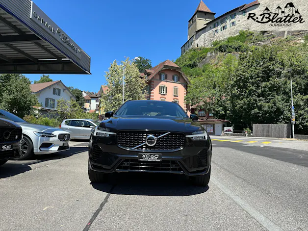 Volvo XC60 T8 eAWD PluginHybrid R-Design Geartronic
