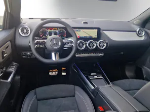 Mercedes-Benz GLA 220 4Matic 8G-DCT