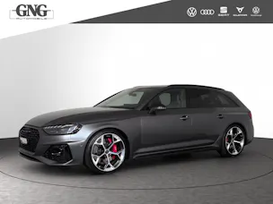 Audi RS4 Avant quattro tiptronic