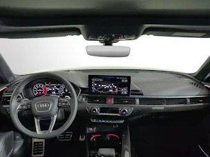 Audi RS4 Avant quattro tiptronic