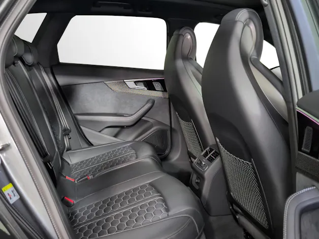 Audi RS4 Avant quattro tiptronic