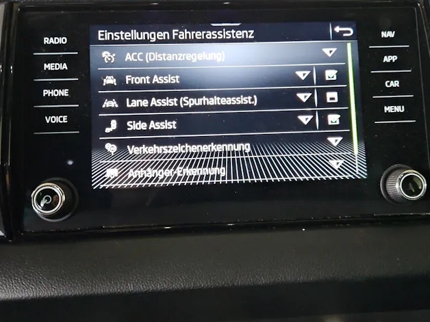 Škoda Karoq 2.0 TSI SportLine 4x4 DSG