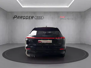 Audi Q4 e-tron SUV quattro performance