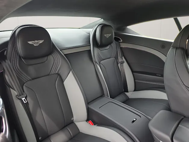 Bentley Continental GT S/ 1.9% Leasing möglich.