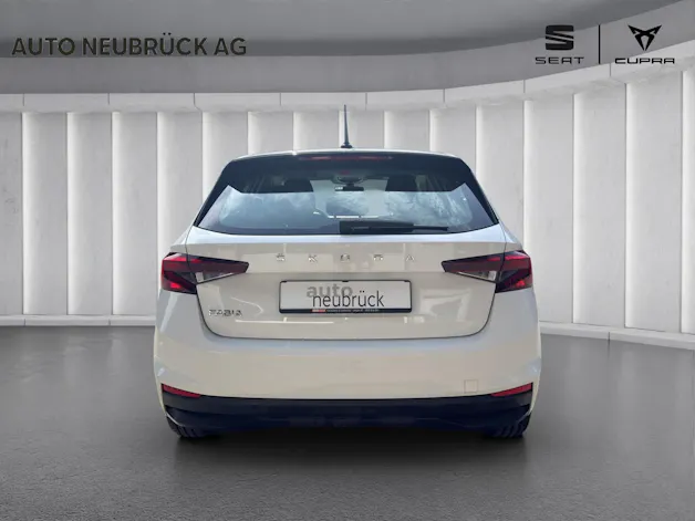 Škoda Fabia 1.0 TSI Ambition DSG