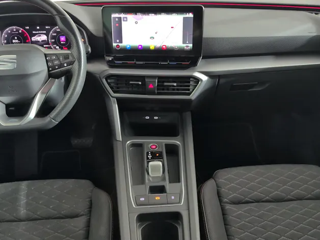 SEAT Leon 1.5 eTSI mHEV DSG Hola FR