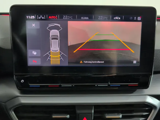 SEAT Leon 1.5 eTSI mHEV DSG Hola FR