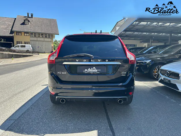 Volvo XC60 D5 AWD Summum R-Design Geartronic