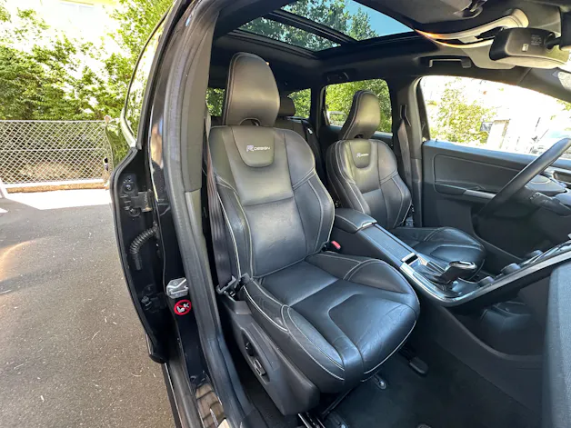Volvo XC60 D5 AWD Summum R-Design Geartronic