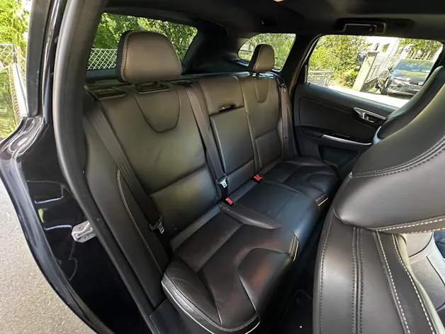 Volvo XC60 D5 AWD Summum R-Design Geartronic
