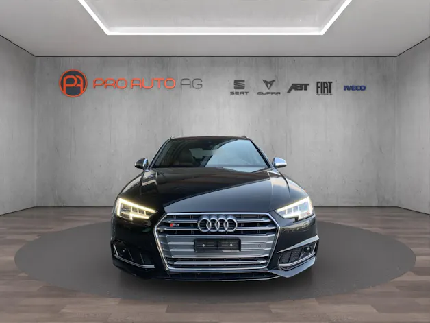 Audi S4 Avant 3.0 TFSI quattro tiptronic