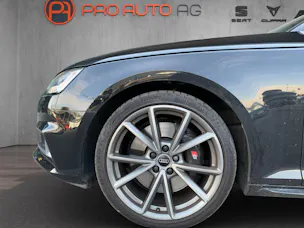 Audi S4 Avant 3.0 TFSI quattro tiptronic