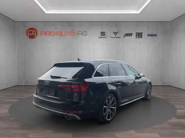 Audi S4 Avant 3.0 TFSI quattro tiptronic