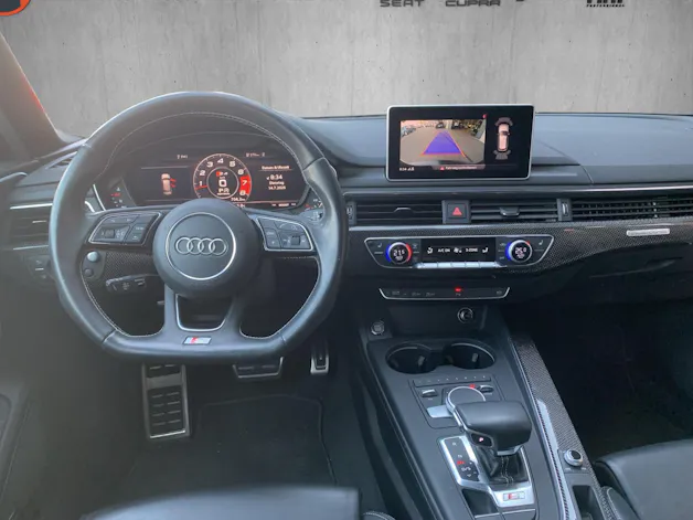 Audi S4 Avant 3.0 TFSI quattro tiptronic