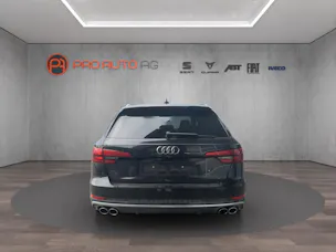 Audi S4 Avant 3.0 TFSI quattro tiptronic