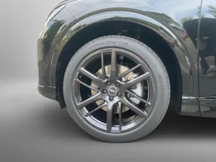 Audi Q4 e-tron SUV performance