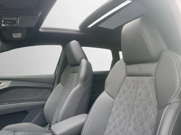 Audi Q4 e-tron SUV performance