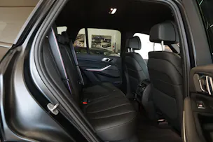 BMW X5 xDrive 48V 40i M Sport Pro Steptronic Frozen Black