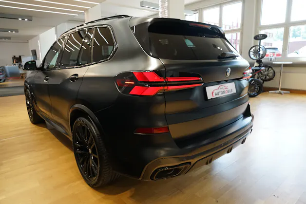 BMW X5 xDrive 48V 40i M Sport Pro Steptronic Frozen Black