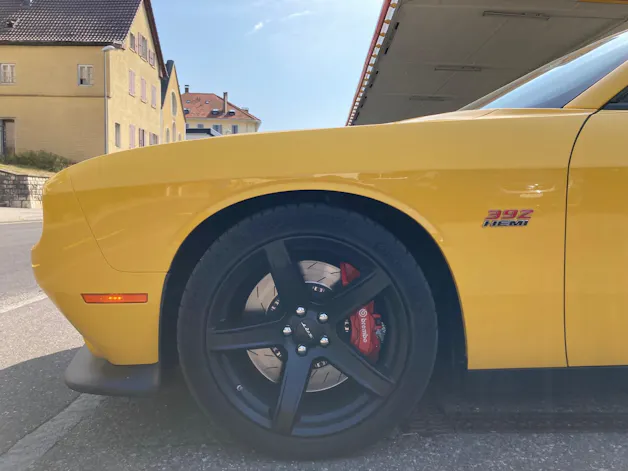 Dodge Challenger SRT