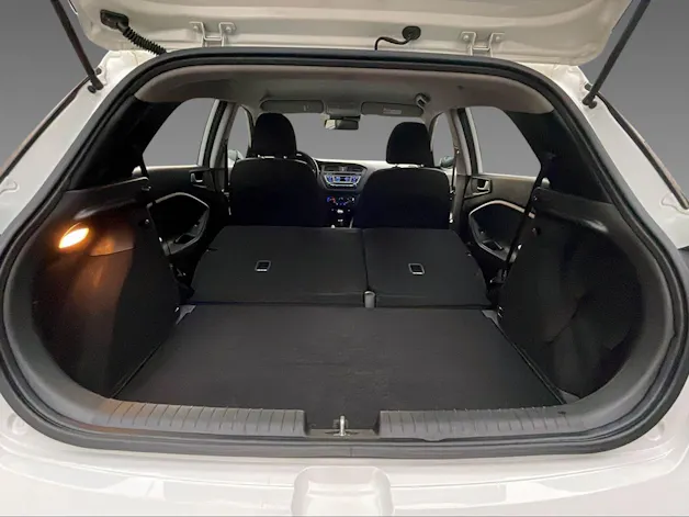 Hyundai i20 1.2 Amplia