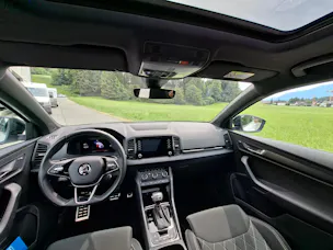 Škoda Karoq 2.0 TSI SportLine 4x4 DSG *Anhängerkupplung+Panodach+inkl. Garantie*