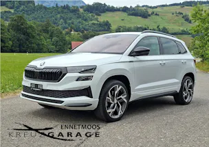 Škoda Karoq 2.0 TSI SportLine 4x4 DSG *Anhängerkupplung+Panodach+inkl. Garantie*