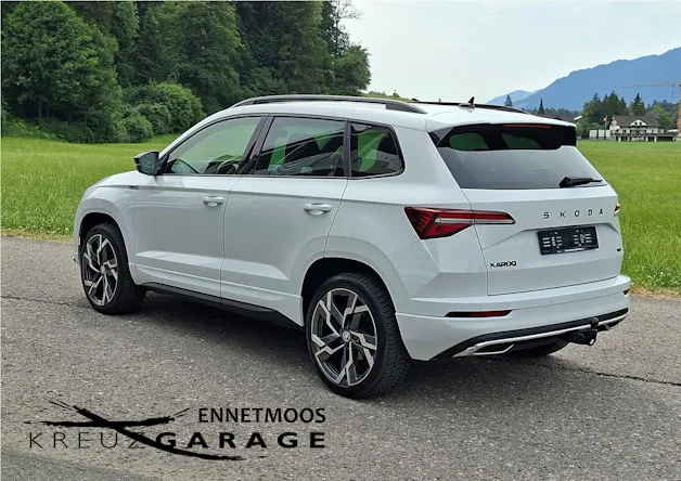 Škoda Karoq 2.0 TSI SportLine 4x4 DSG *Anhängerkupplung+Panodach+inkl. Garantie*