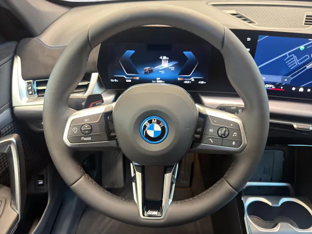 BMW iX1 xDrive 30 M Sport Edition