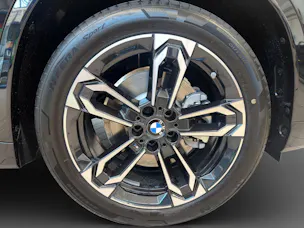BMW iX1 xDrive 30 M Sport Edition