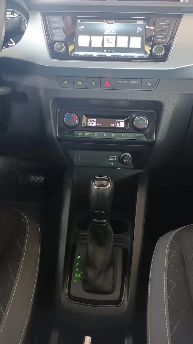 Škoda Fabia 1.0 TSI Ambition DSG