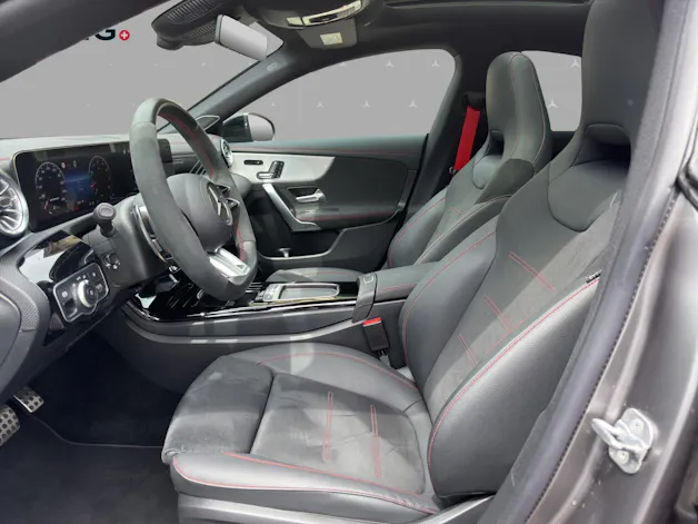 Mercedes-Benz CLA 35 AMG 4Matic 8G-DCT