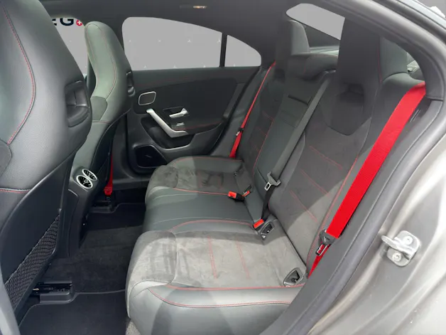 Mercedes-Benz CLA 35 AMG 4Matic 8G-DCT