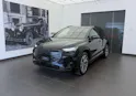 Audi Q4 e-tron SUV quattro performance Swiss Ski