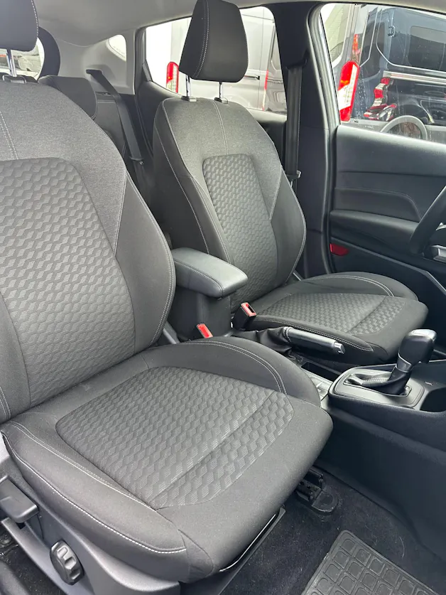 FORD Fiesta 1.0 EcoB Hybrid Titaniu Titanium X/125 CV/Au